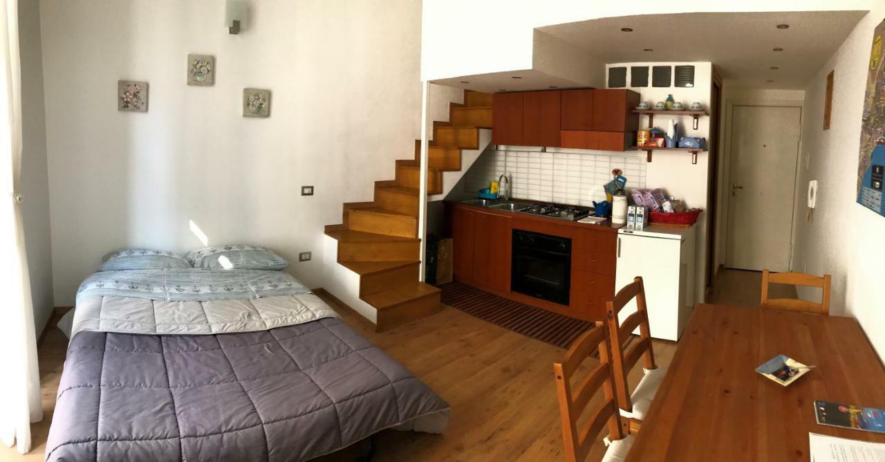 Bed and Breakfast Ale&Tizy House Neapol Zewnętrze zdjęcie